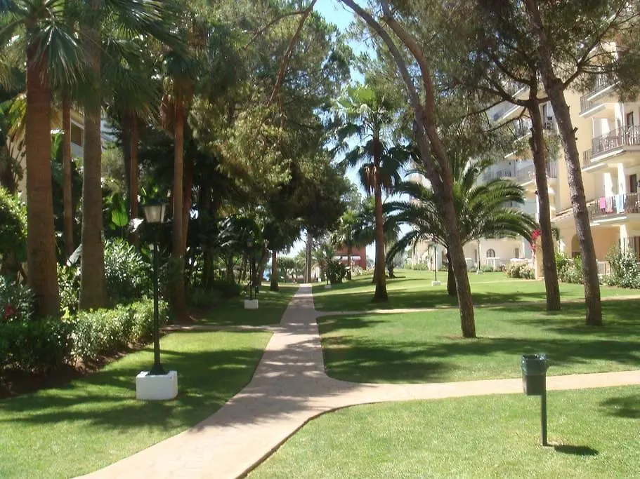 The Terrace Of Puerto Banus Beach Marbella 0*,  Spanien